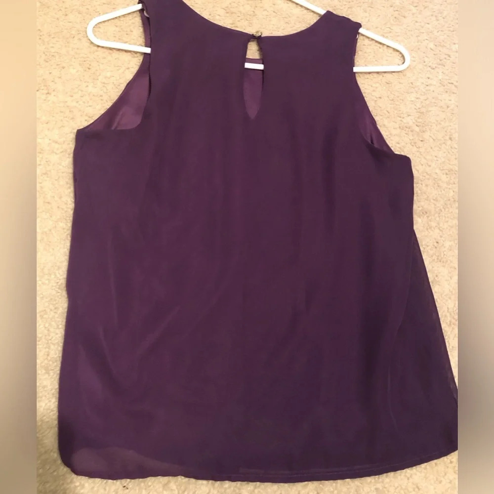 Small Discovery Clothing Gracie Sleeveless Chiffon Purple Blouse - Picture 3 of 8